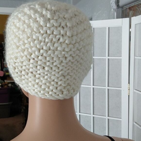 Cozy Charter Club Pearl White Beanie - Picture 3 of 7